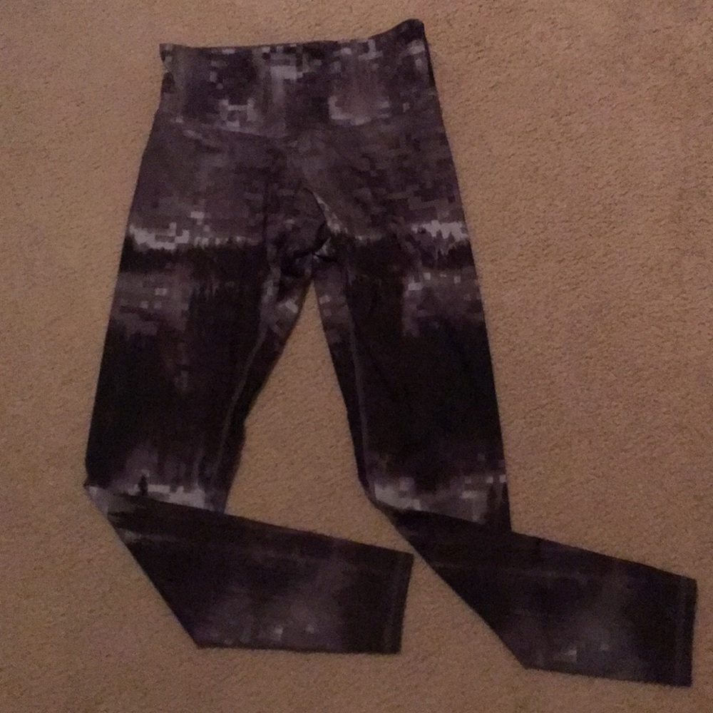 Geometric patterned jogger/leggings